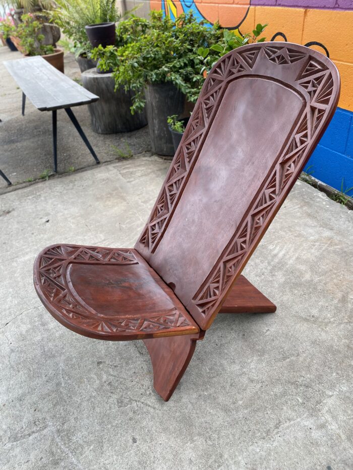 Lenke Dogon Chair