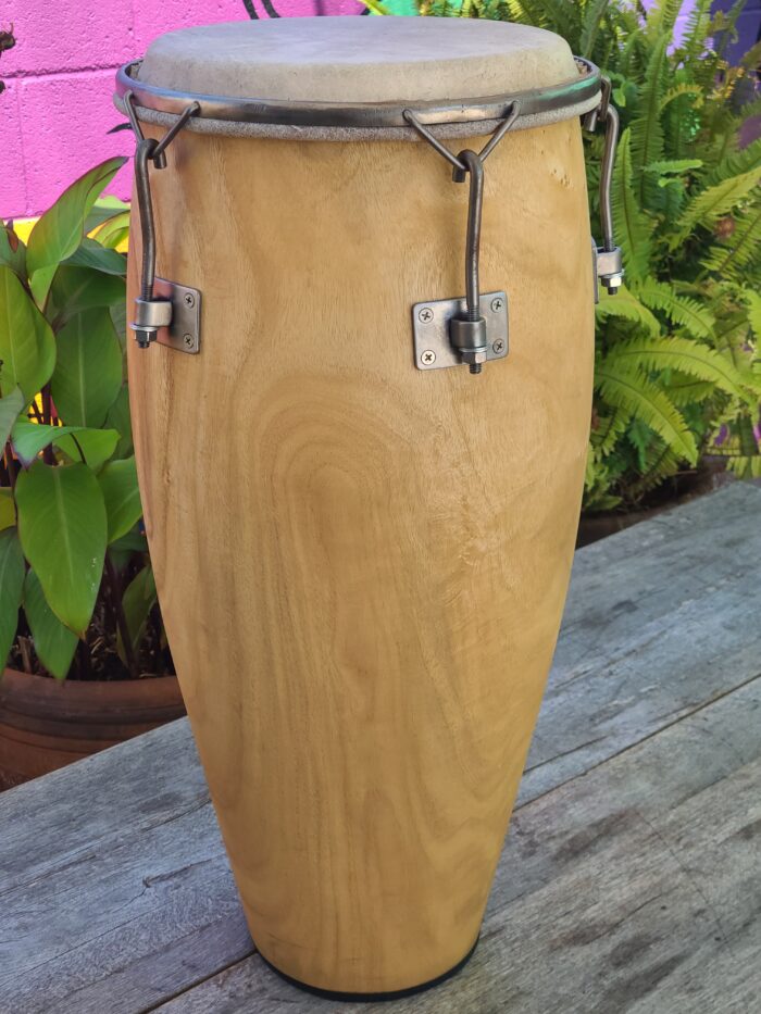 Hand Crafted Quinto 10.75" x 28"