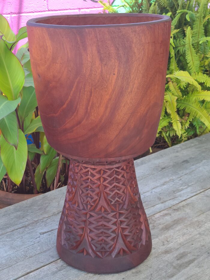Djalla Shell 13.25"x 24.5"