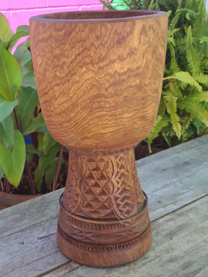 Hare Shell 13.25"x 24.5"