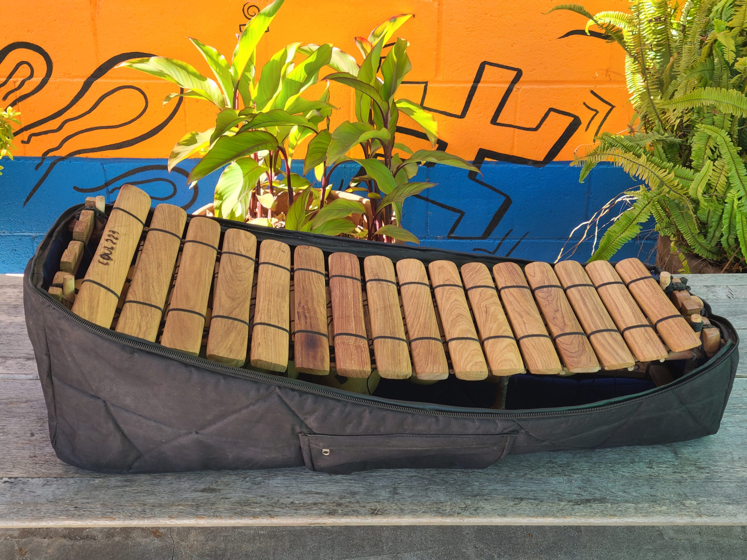 Medium Balafon Bag - Image 2